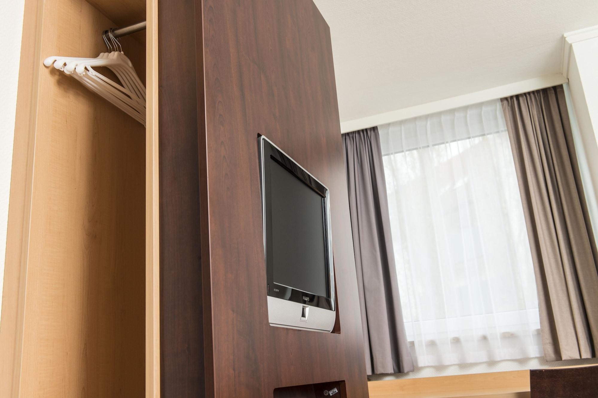 Ibis Leipzig Nord-Ost Hotel Ngoại thất bức ảnh